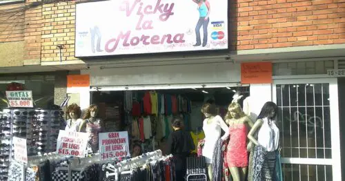 VICKY LA MORENA VICKY LA MORENA